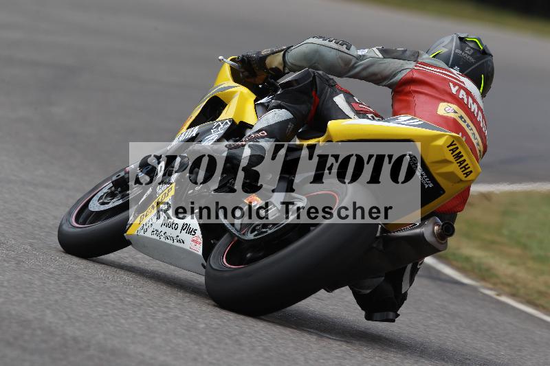 Archiv-2022/13 25.04.2022 Plüss Moto Sport ADR/Freies Fahren/33